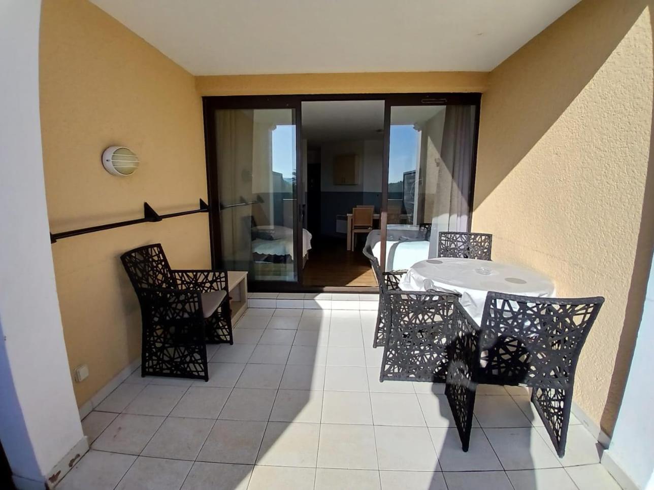 Appartement Grimaud Bord De Mer Dış mekan fotoğraf